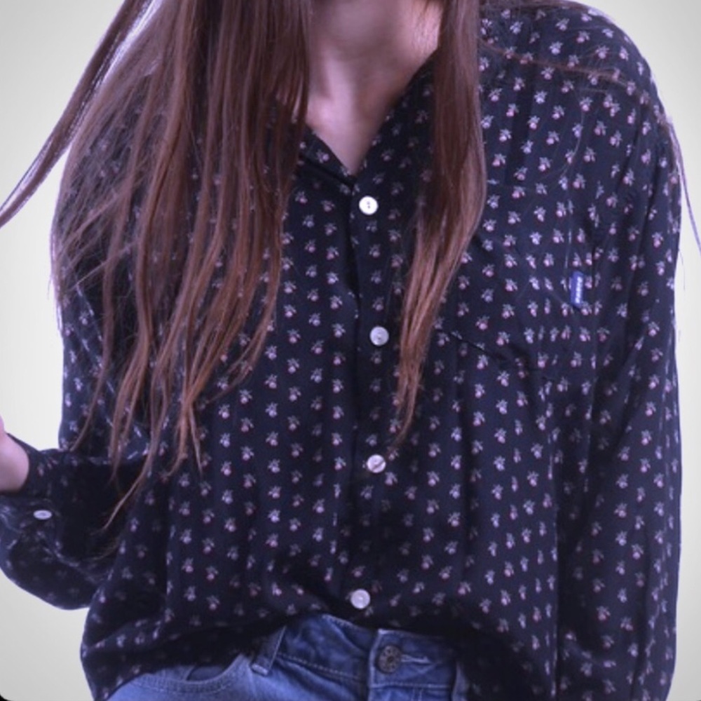 Vintage GUESS button up dress shirt